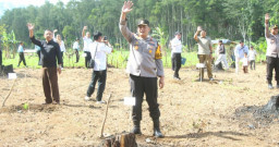 Di HPN 2026, Forkopimda Bondowoso 'Investasi' untuk Masa Depan dengan Tanam 1.000 Pohon.