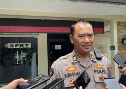 *Polres Malang Amankan Terduga Pelaku Rampas Motor Pelajar di Lawang* MALANG - Kepolisian Resor Malang, Polda Jatim, m