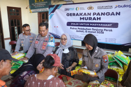 Polres Pelabuhan Tanjung Perak Gelar Gerakan Pangan Murah Serentak, Bantu Masyarakat Jelang Lebaran