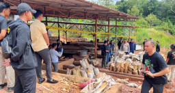 Pencurian Kekayaan Alam Digagalkan! Polri Amankan 7 Tersangka Penyelundupan Pasir Timah ke Malaysia