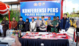 Gempur Narkoba, Polres Bojonegoro Tangkap 13 Tersangka Pengedar dan Pemakai