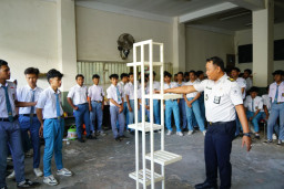Siswa SMKN 2 Pamekasan Study Lapangan ke Lapas Narkotika Pamekasan, Takjub Lihat Dapur Sehat hingga Program Kemandirian