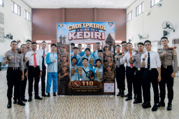 Taruna Akademi Kepolisian (Akpol) Tingkat III Batalyon Ksatriya Hawin Sarwahita Melaksanakan Kegiatan Sosialisasi Layana