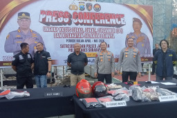 Konferensi Pers Jajaran Polsek Polrestabes Surabaya Periode Bulan April s/d Mei 2026 Terkait Berbagai Kasus