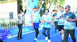 Kompak! Kapolres dan Dandim Bondowoso Lari Bareng di Bhayangkara Run 2026, Warga Antusias