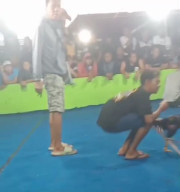 Warga Desa Klurak Sidoarjo Resah Kalangan Sabung Ayam dan Dadu Masih Beraktivitas;Bupati Dan Kapolres Sidoarjo Segera Me