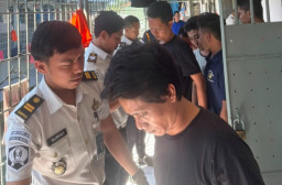 Perkuat Keamanan, Lapas Sidoarjo Gelar Razia Rutin Blok Hunian, Sita Berbagai Barang Terlarang