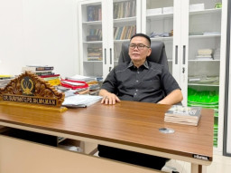 Dari Pesisir Miskin Jadi Pusat Ekonomi : 1000 Kampung Nelayan Bukti Negara Hadir