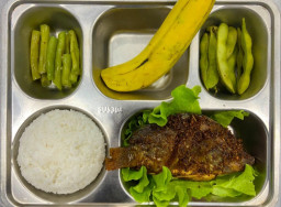 SPPG Taman Krocok Andalkan Gurami Bakar Kaya Omega-3, Siap Cetak Siswa Cerdas Berprestasi