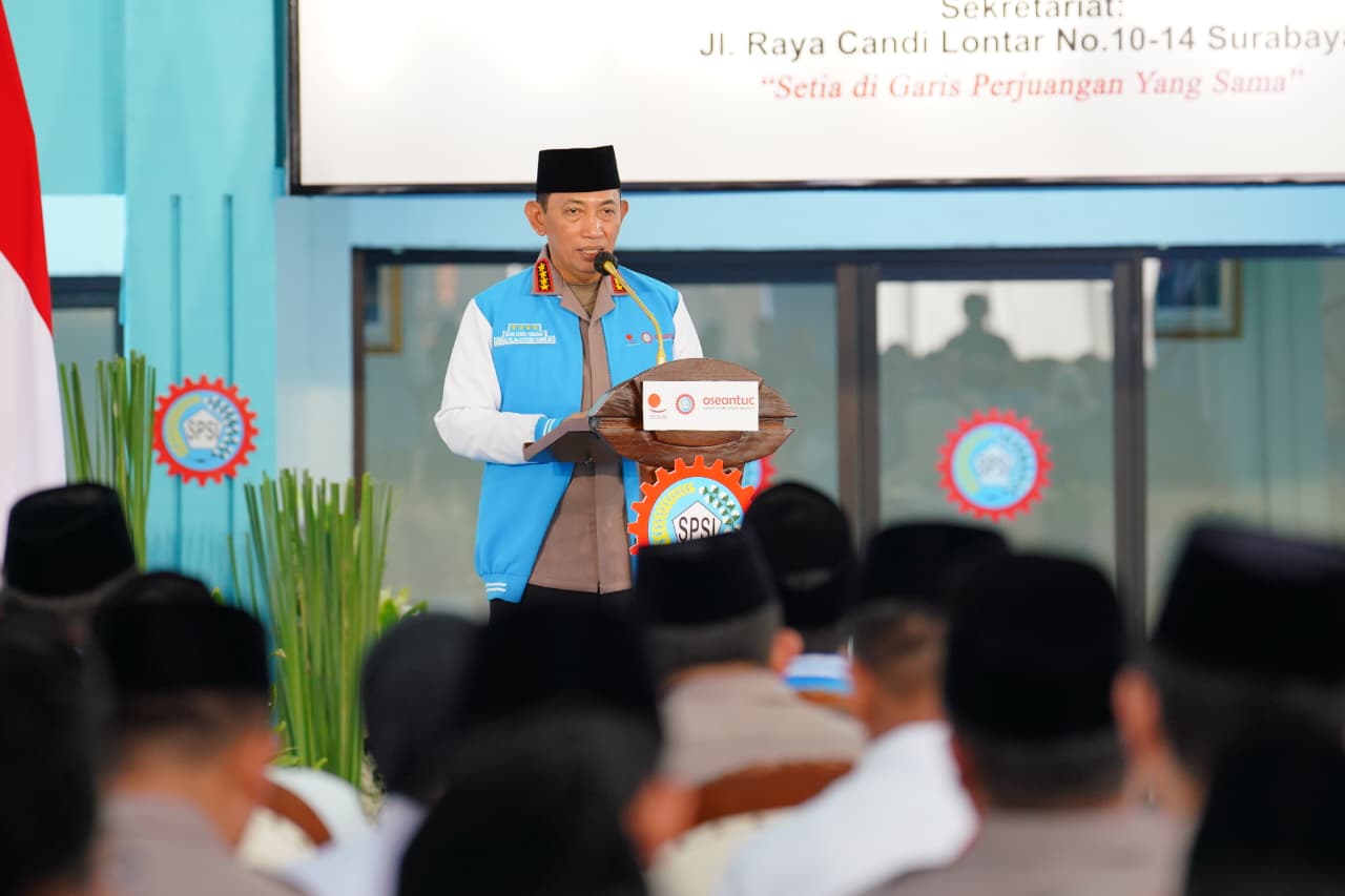 Kapolri di Hadapan Buruh: Satukan Tekad dan Barisan untuk Wujudkan Indonesia Emas 2045! 