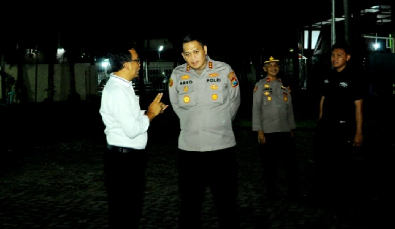 Cek Gereja Santo Yohanes, Kapolres Bondowoso Pastikan Paskah Aman dan Kondusif