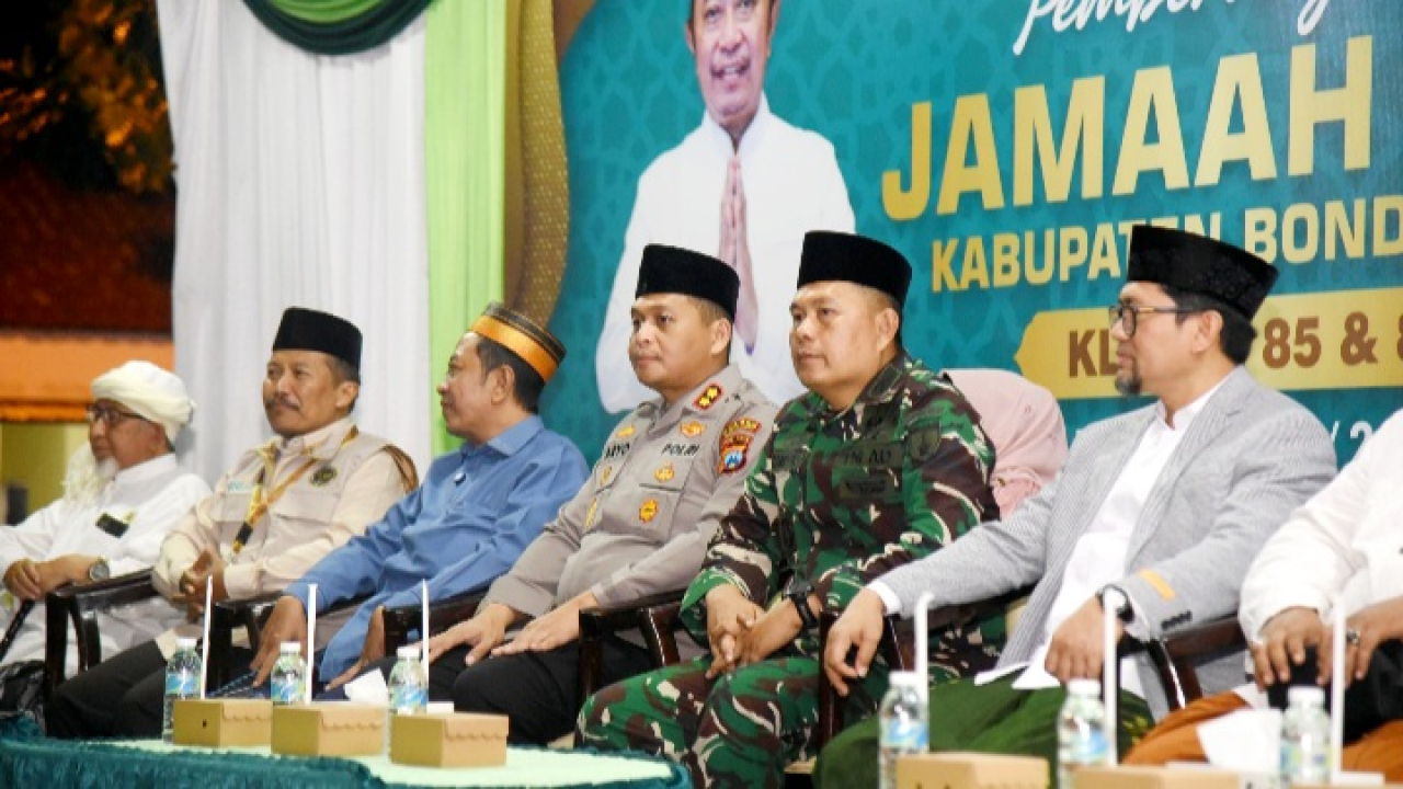 Dandim dan Kapolres Bondowoso Kawal 568 Jamaah Haji: Perjalanan Suci Dimulai dengan Penuh Khidmat