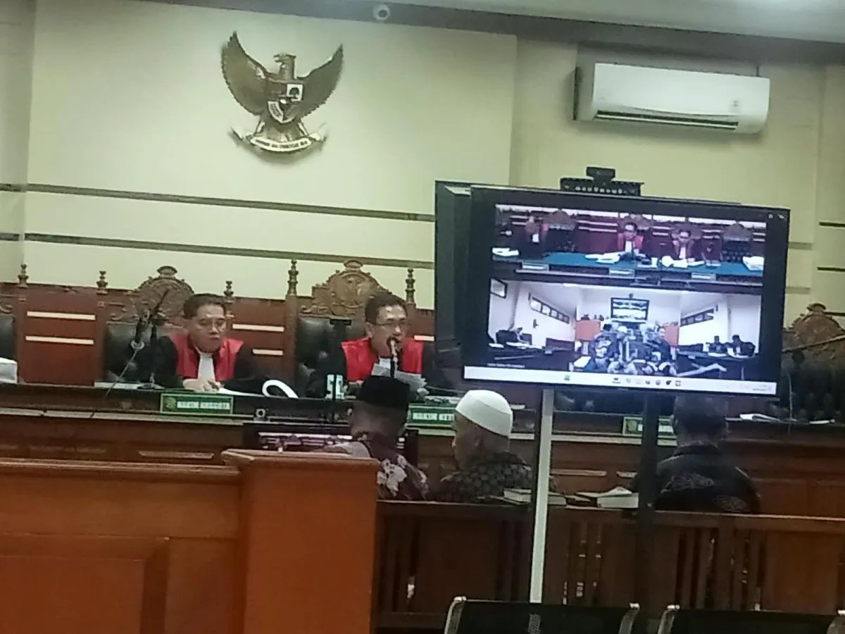 Sidang Tipikor: Saksi Ungkap Transaksi Lahan Sawah, Terdakwa Oknum Kades Non-Aktif Ditegur Hakim Karena Bersikap Arogan