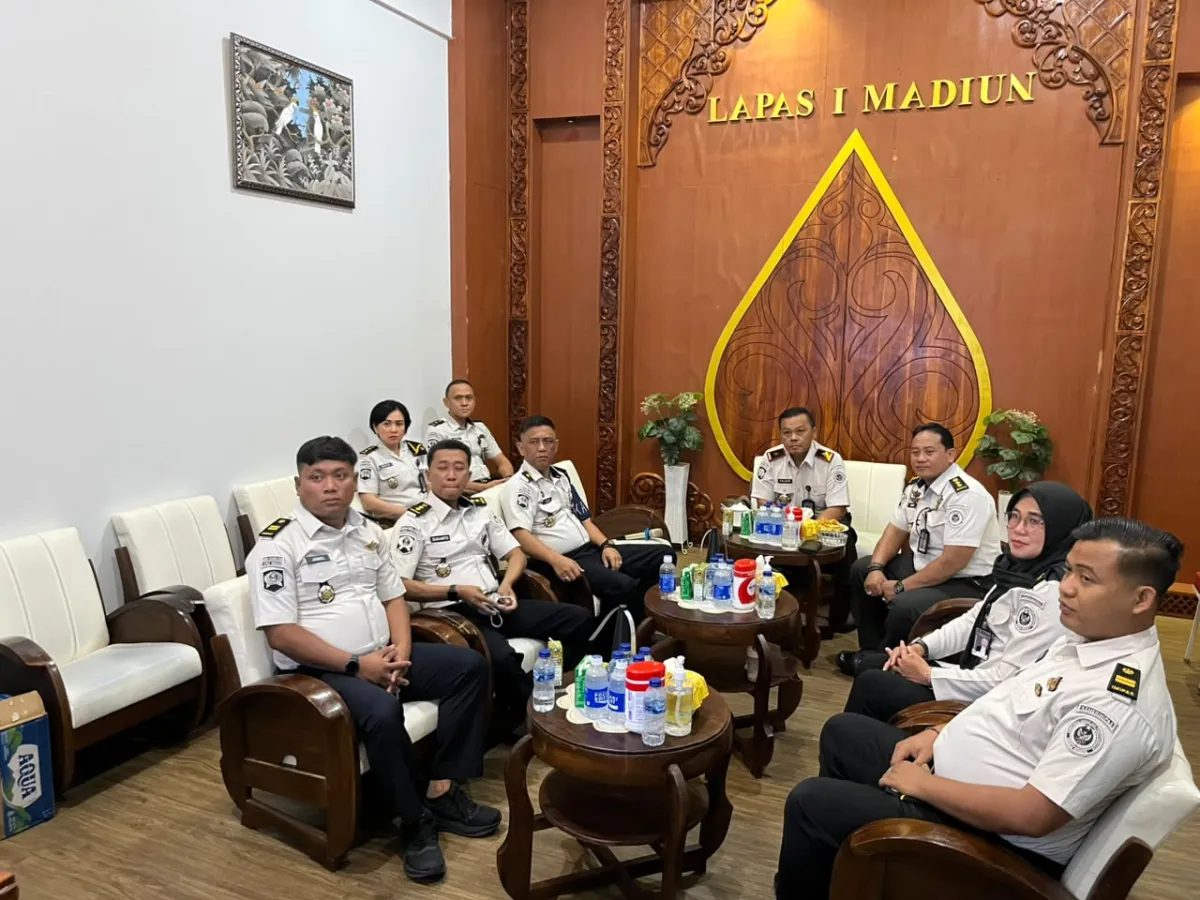 Lapas Kelas I Madiun Ikuti Pengarahan Dirjenpas dalam Persiapan Rakor dan Penguatan Tugas Pemasyarakatan
